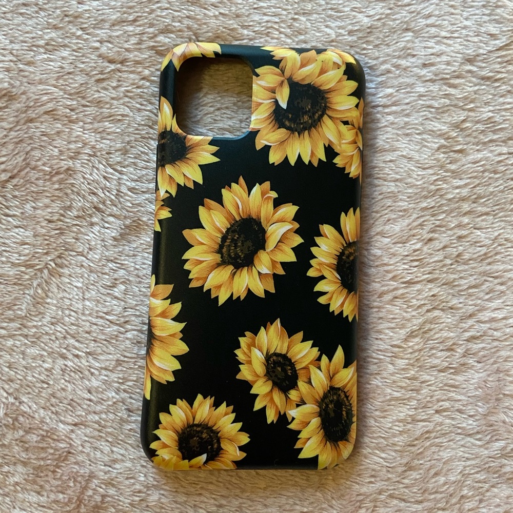 iPhone 11 Pro Sunflower Case 🌸 3 for $20